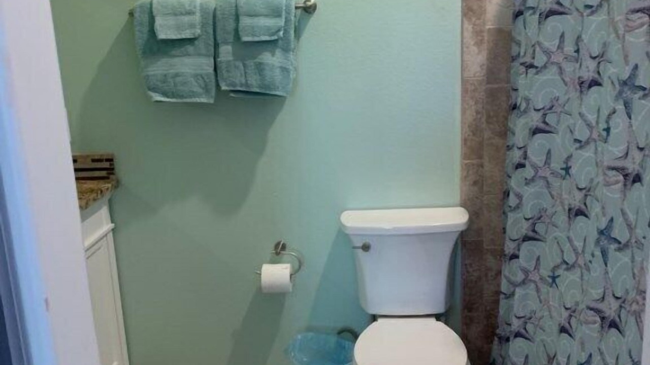 Photo of Bathroom in Holmes Beach