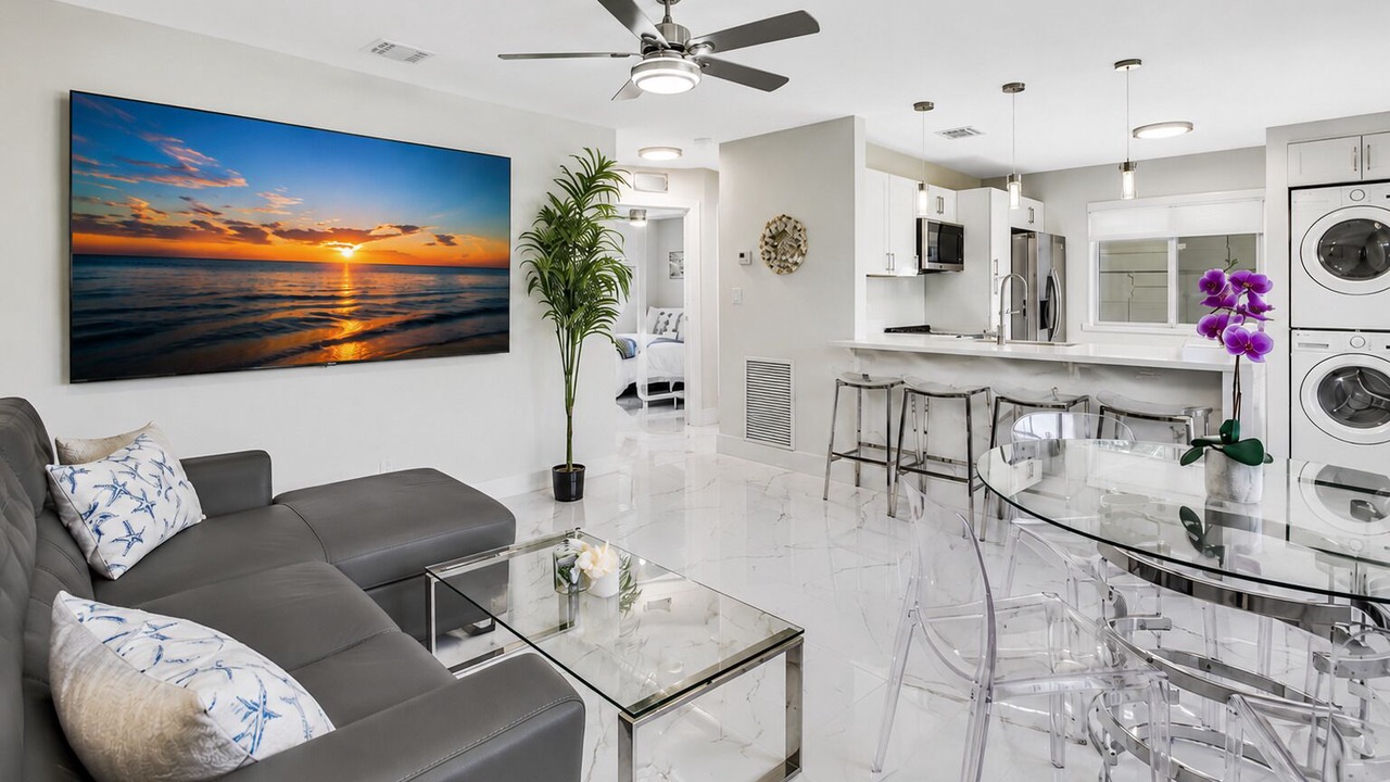 Photo of Livingroom in Melaleuca Gardens