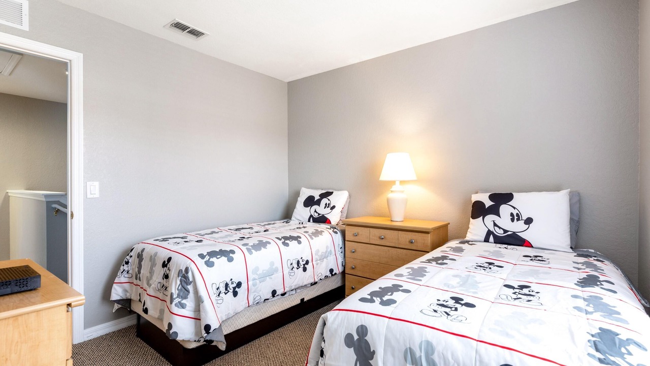Photo of Bedroom in Regal Palms