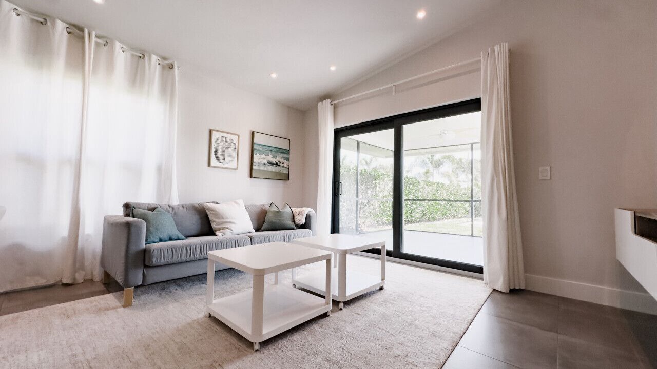 Photo of Bedroom in Naples Park