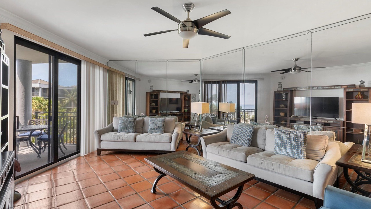 Photo of Livingroom in Key West