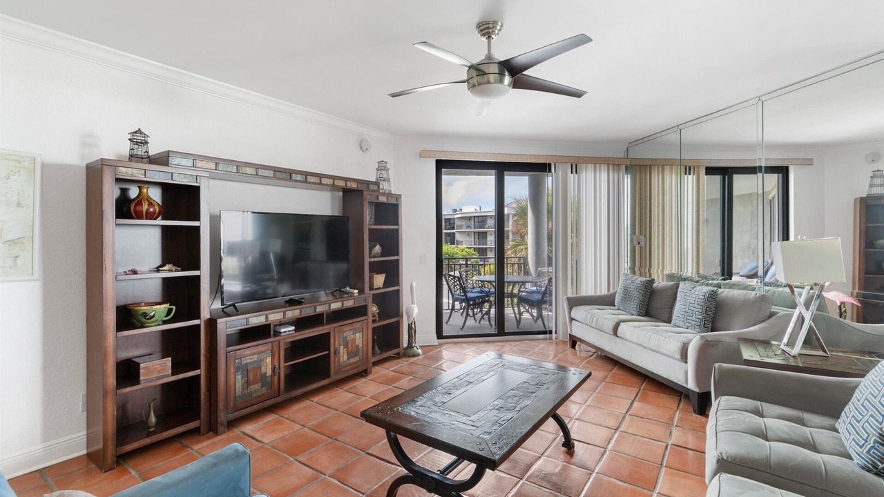 Photo of Livingroom in Key West