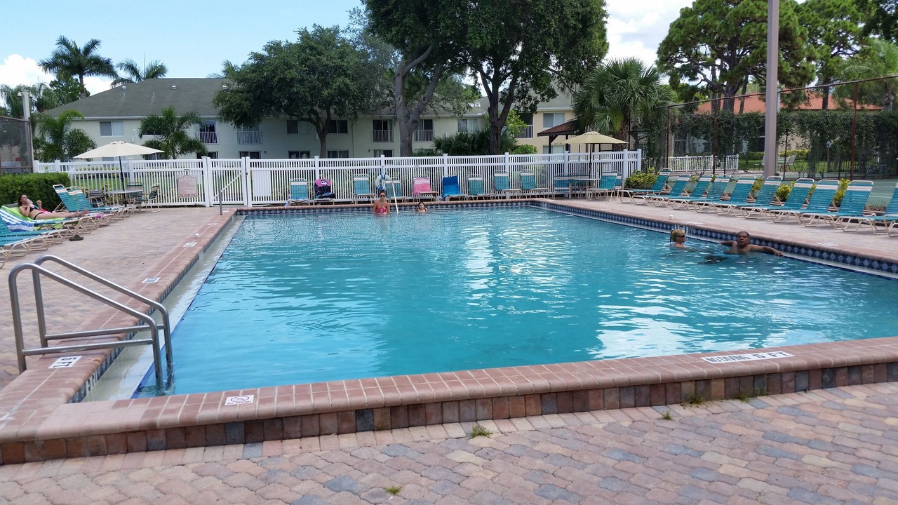 Photo of Outdoor in Trailer Estates