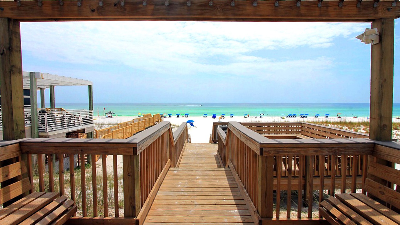 Photo of Others in Destin
