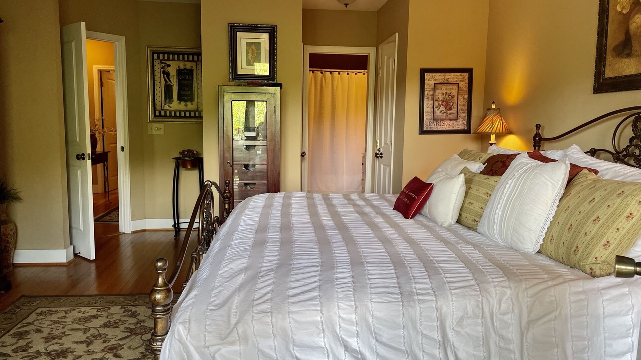 Photo of Bedroom in Foscoe