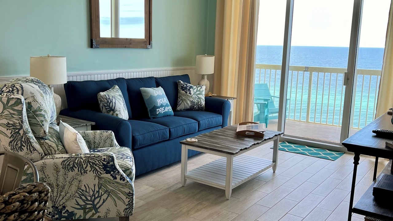 Photo of Bedroom in Miramar Beach