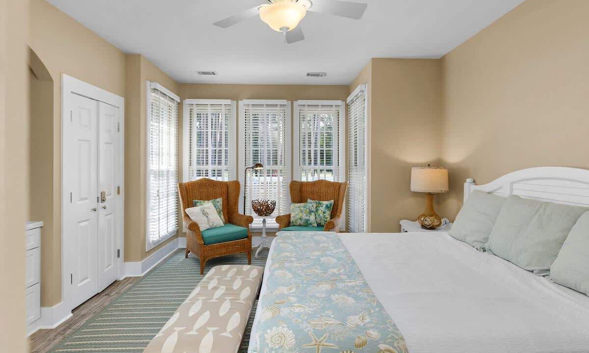 Photo of Bedroom in Melrose on the Beach