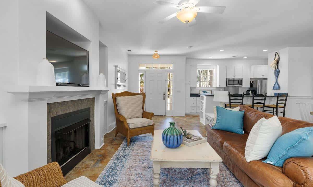 Photo of Livingroom in Melrose on the Beach
