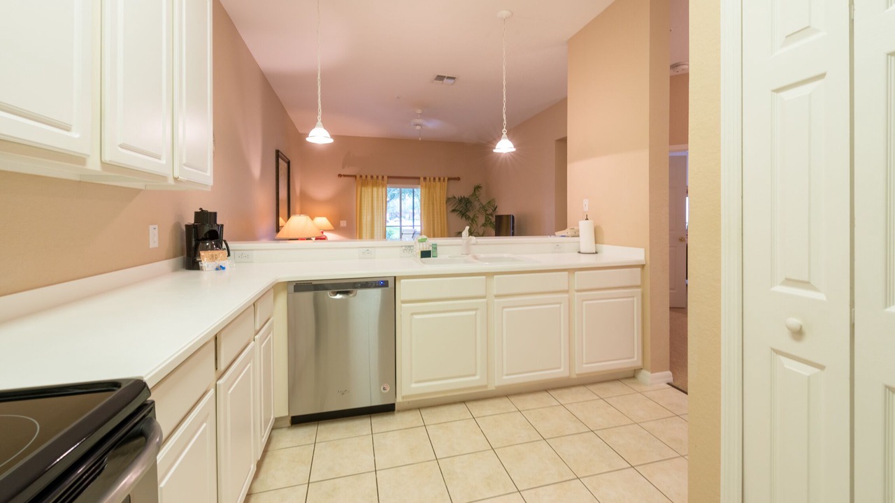 Photo of Kitchen in Bahama Bay
