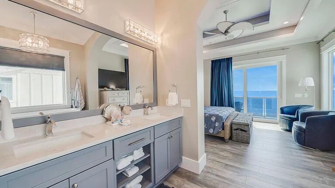 Photo of Bedroom in Bahama Beach
