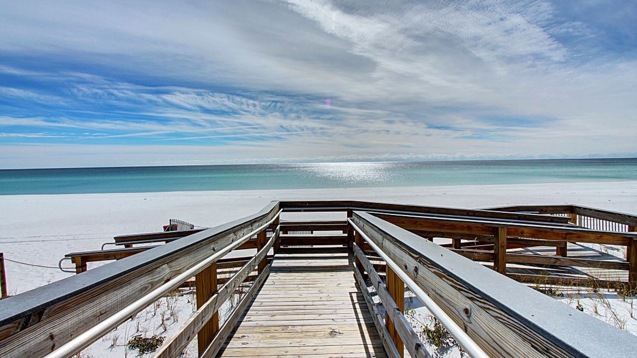 Photo of Others in Destin
