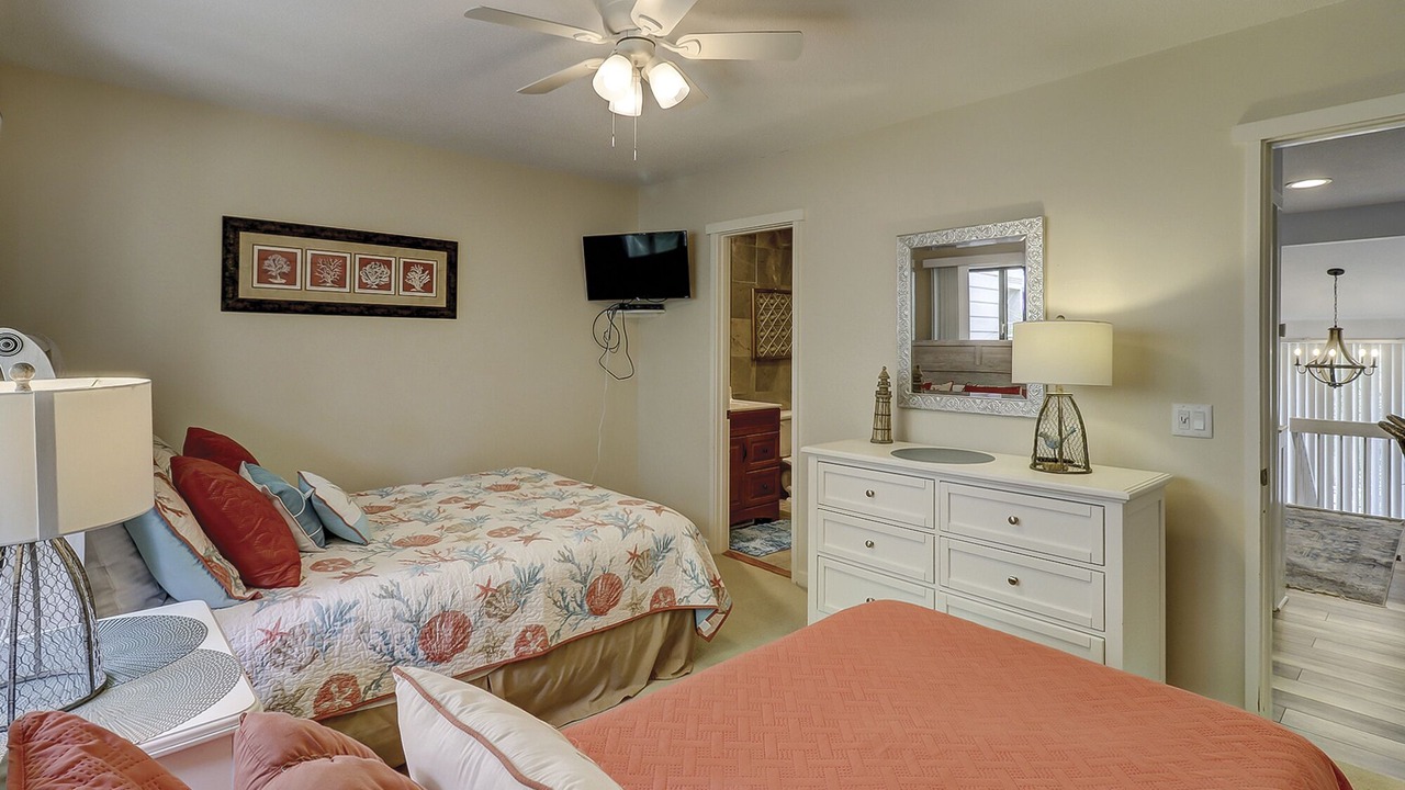 Photo of Bedroom in Shipyard Plantation