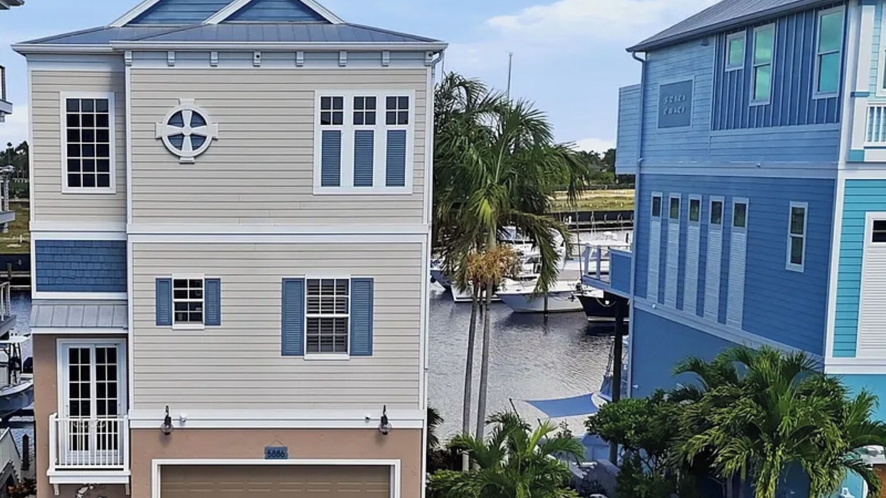 Photo of Outdoor in Cape Harbour
