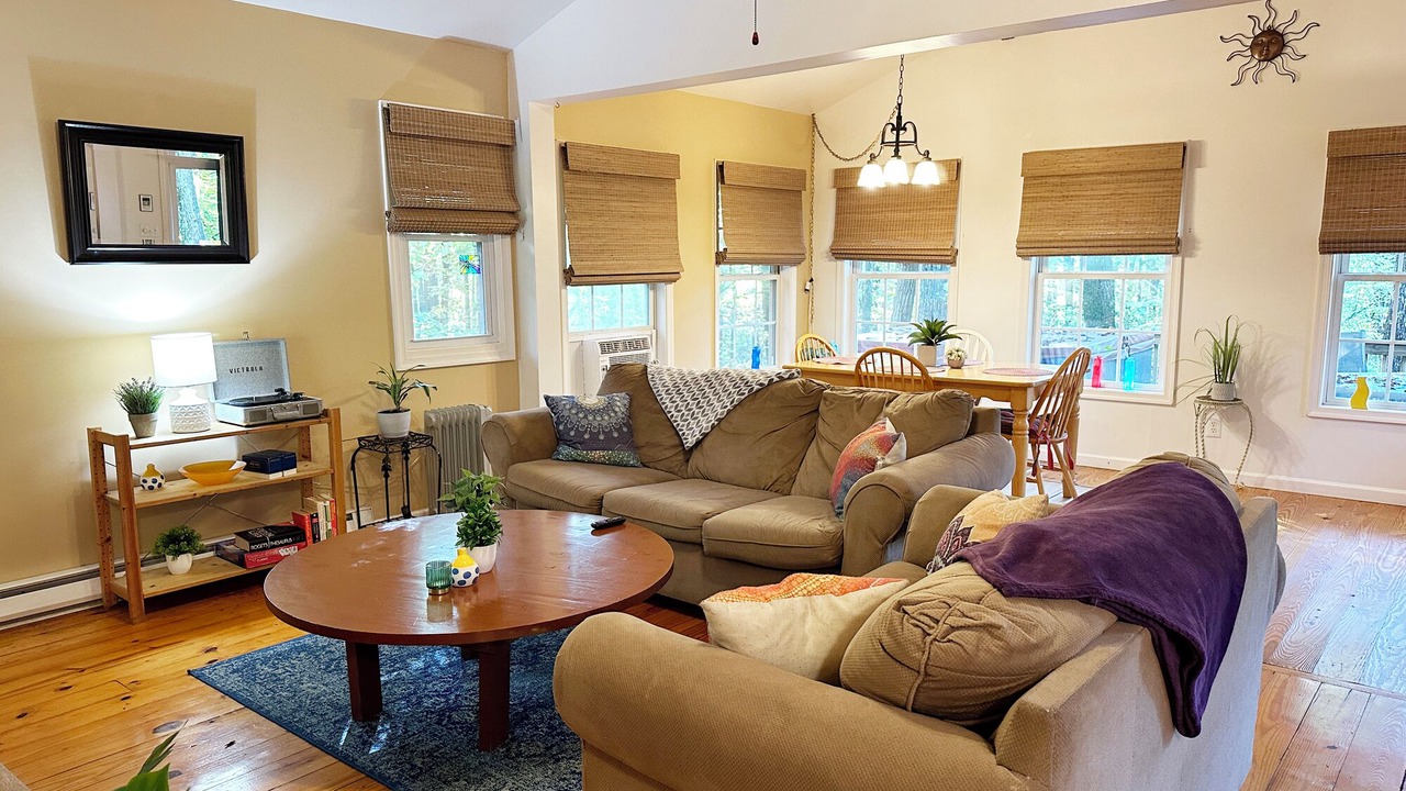 Photo of Livingroom in Front Royal