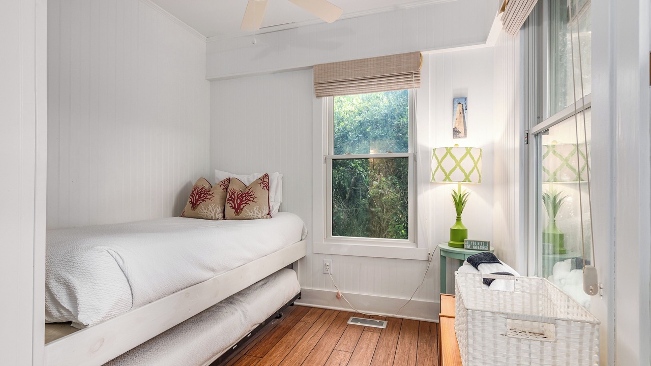 Photo of Bedroom in Flora's Bluff