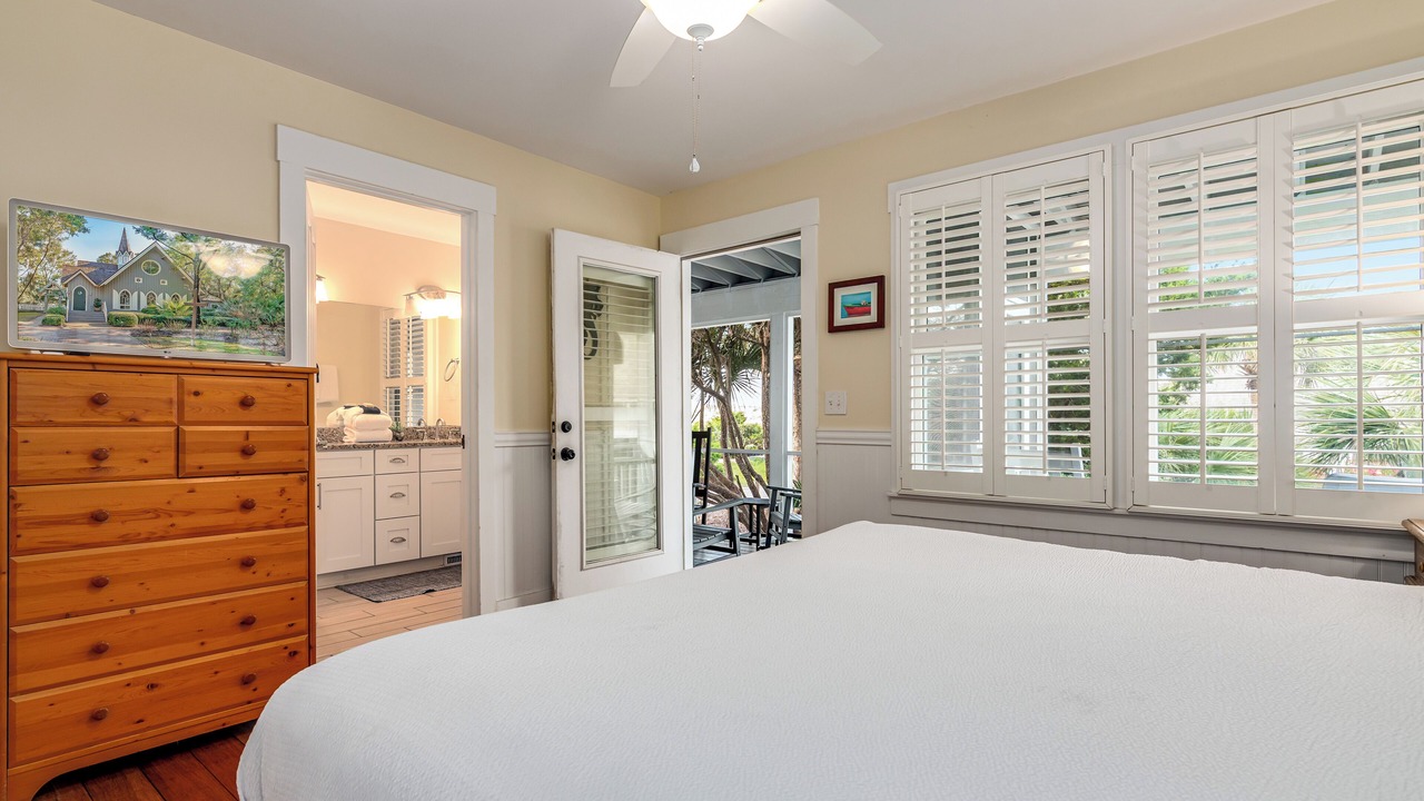 Photo of Bedroom in Flora's Bluff