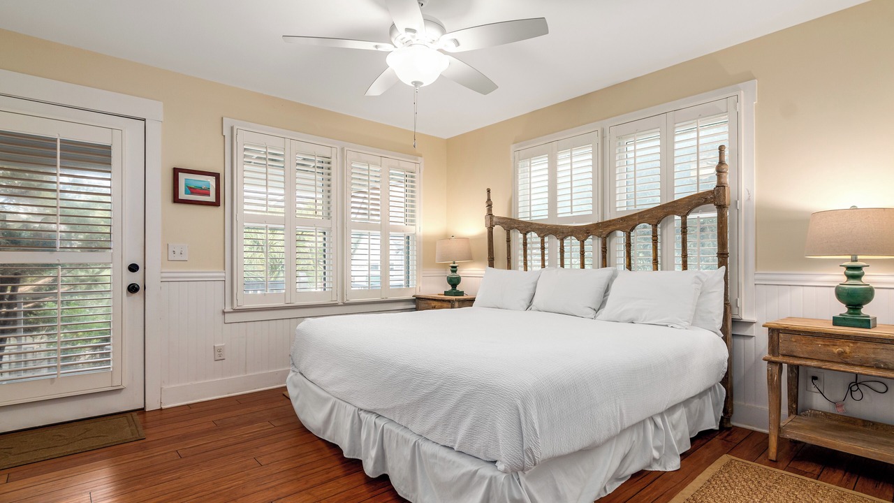 Photo of Bedroom in Flora's Bluff