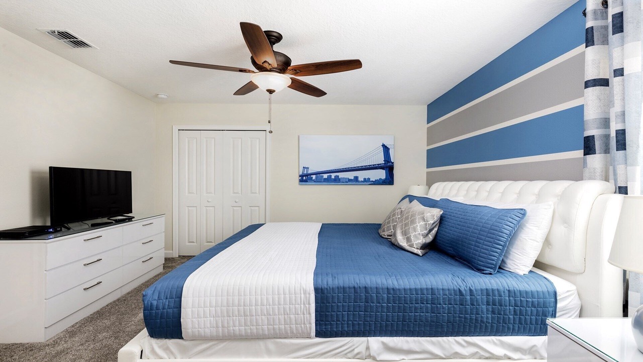 Photo of Bedroom in Four Corners