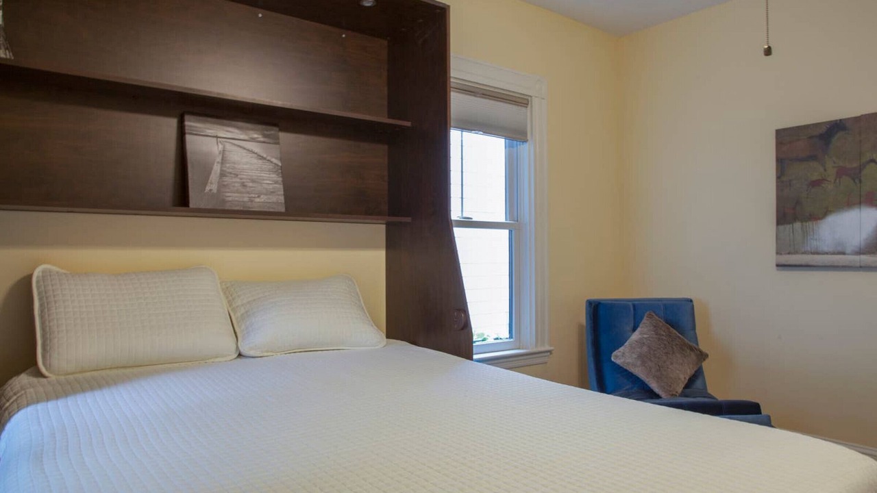 Photo of Bedroom in West Cambridge