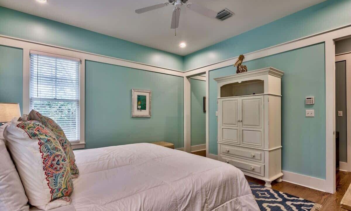 Photo of Bedroom in Cottage District