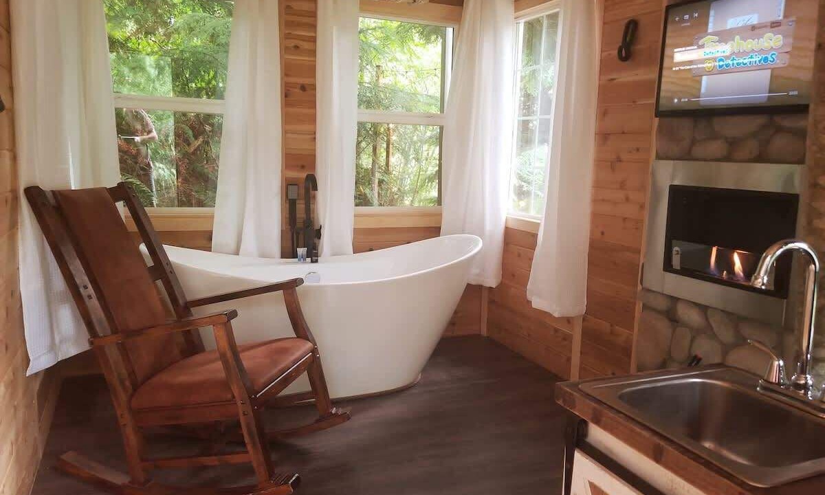 Photo of Livingroom in Snohomish