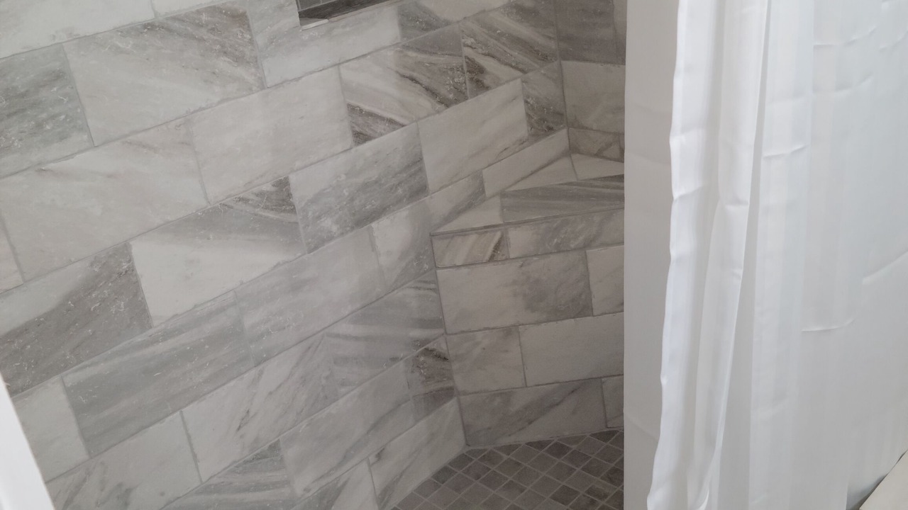 Photo of Bathroom in Huddleston