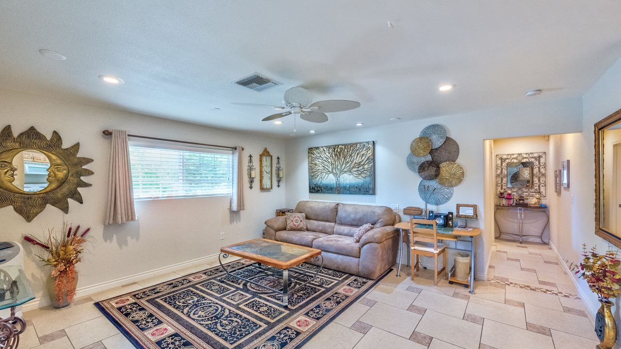 Photo of Livingroom in Paradise