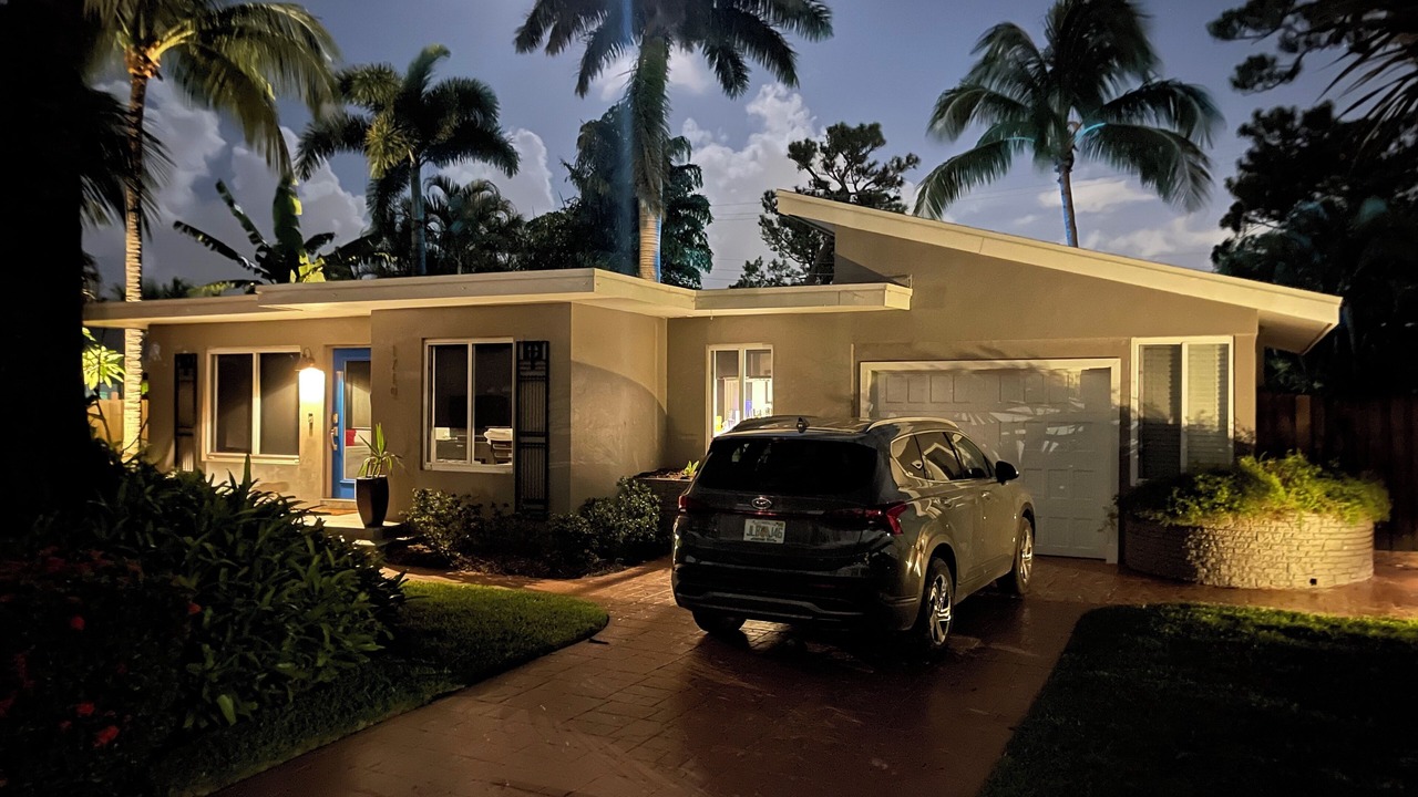 Photo of Others in Wilton Manors