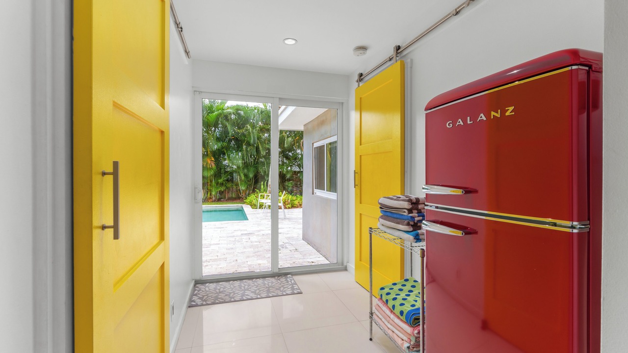 Photo of Outdoor in Wilton Manors