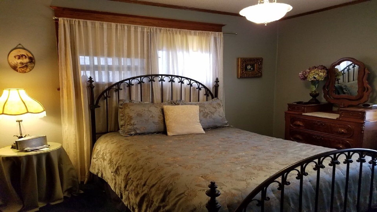 Photo of Bedroom in Central Colorado Springs
