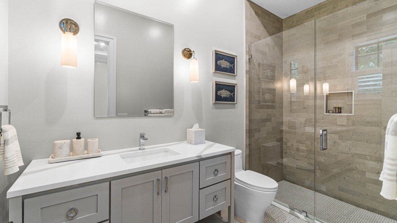 Photo of Bathroom in Lake Ida Shores