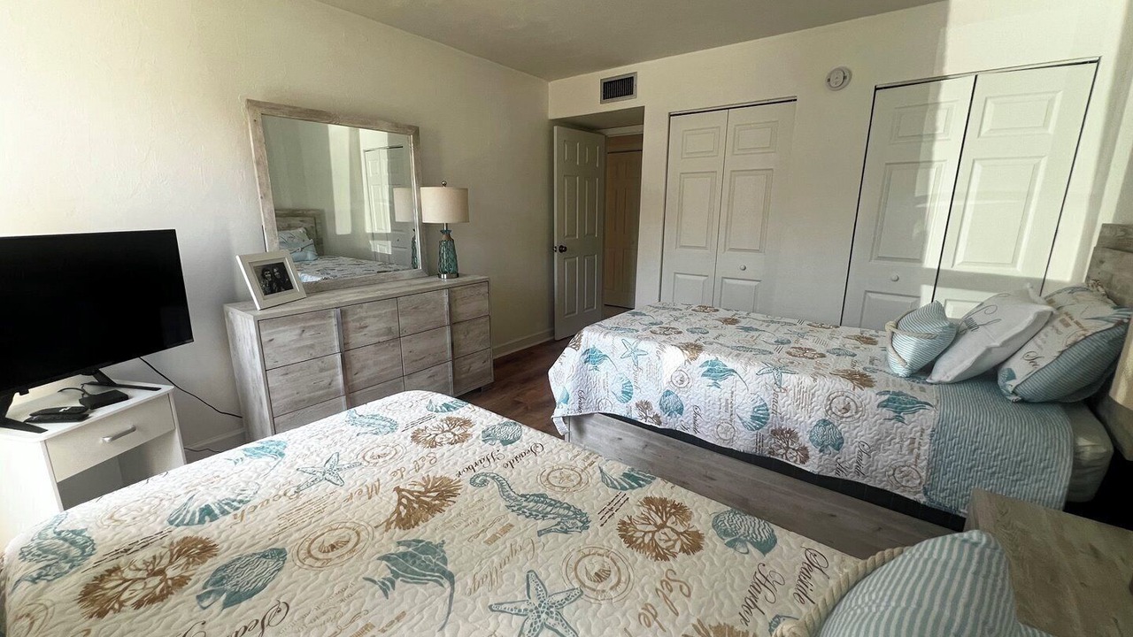 Photo of Bedroom in Bradenton Beach