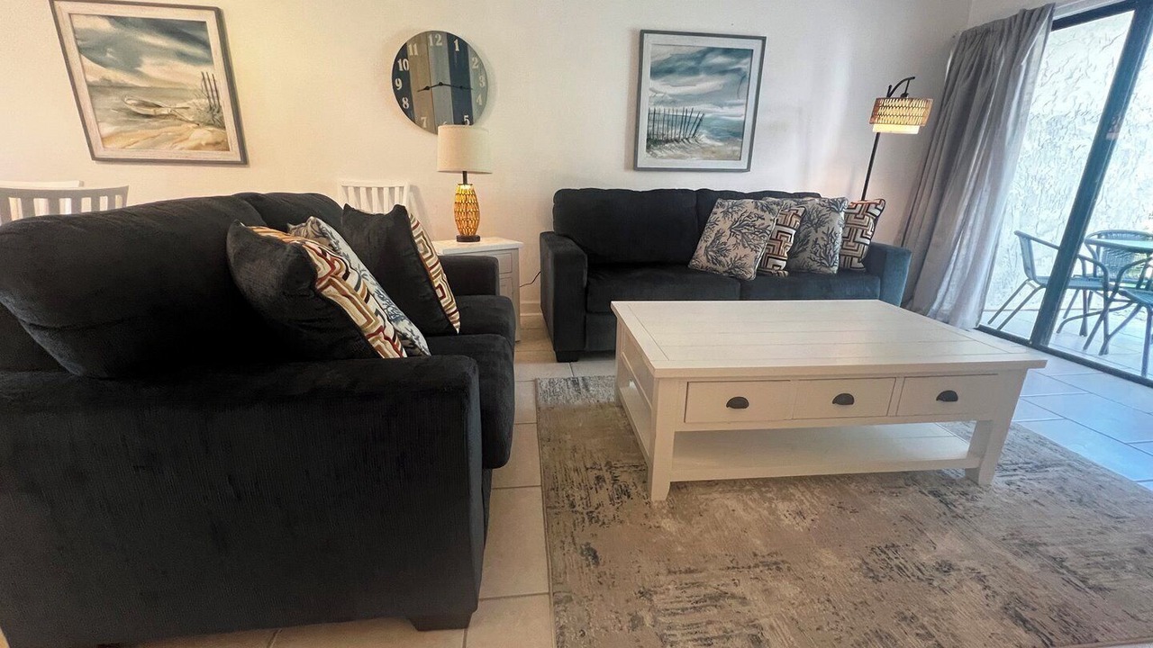 Photo of Livingroom in Bradenton Beach
