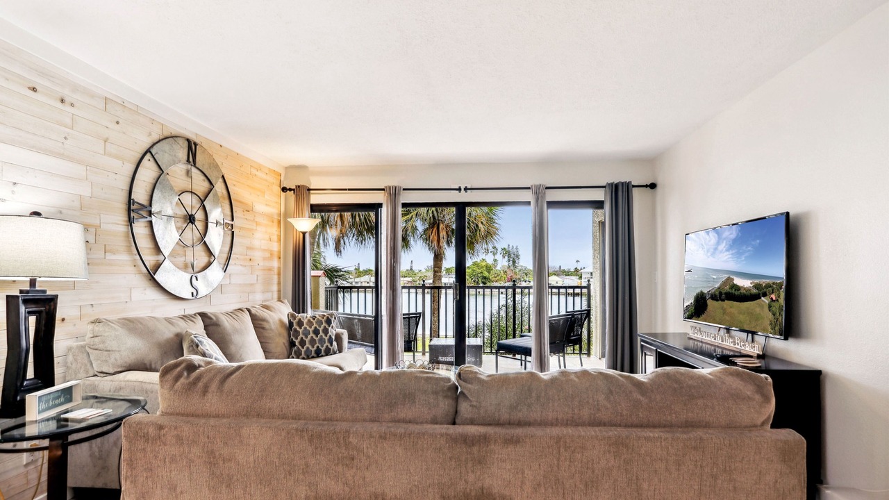 Photo of Patio Balcony in Sunset Beach