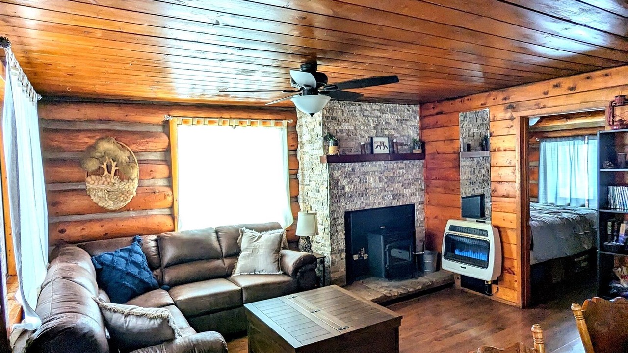 Photo of Bedroom in Pinetop