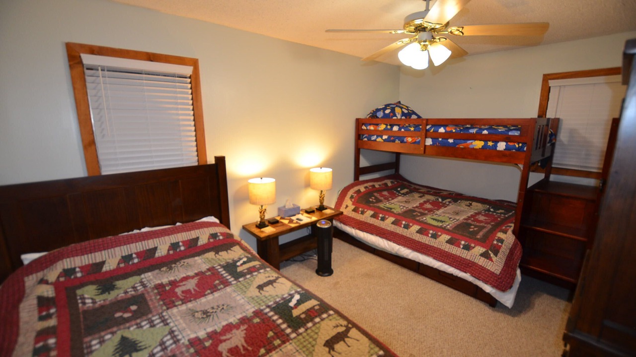 Photo of Bedroom in Deep Gap
