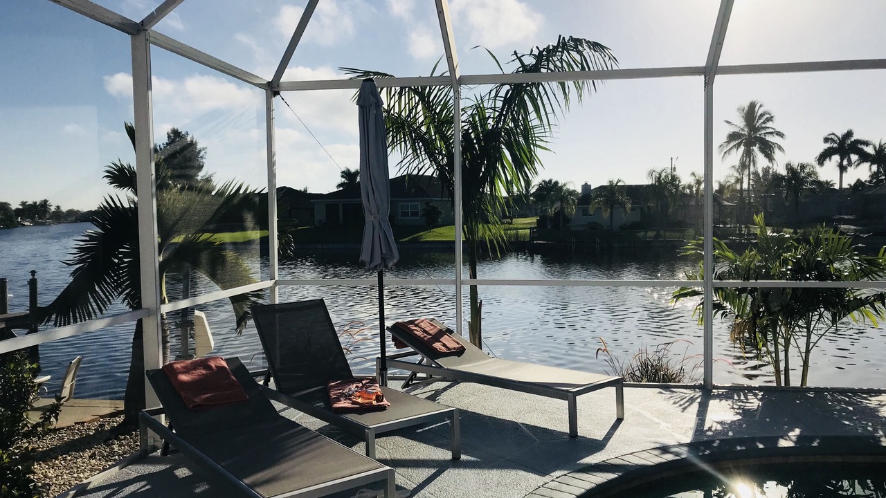 Photo of Outdoor in Pelican