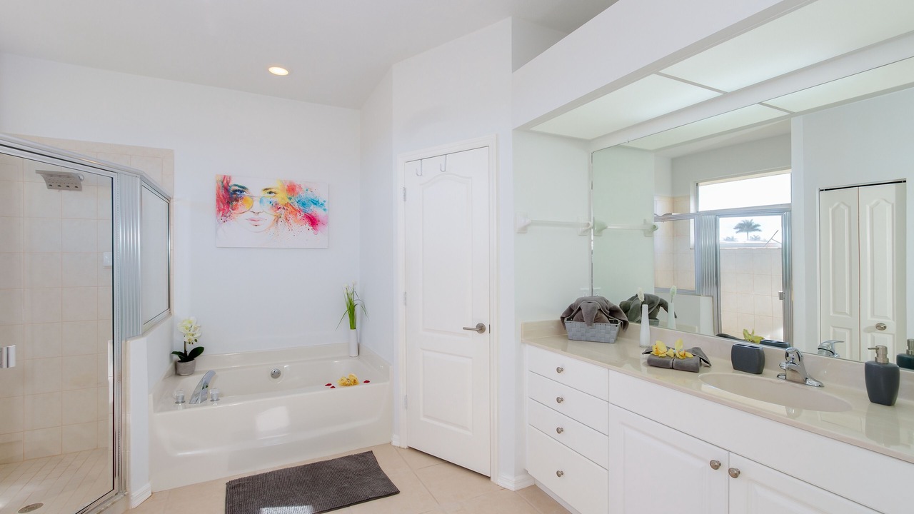 Photo of Bathroom in Pelican