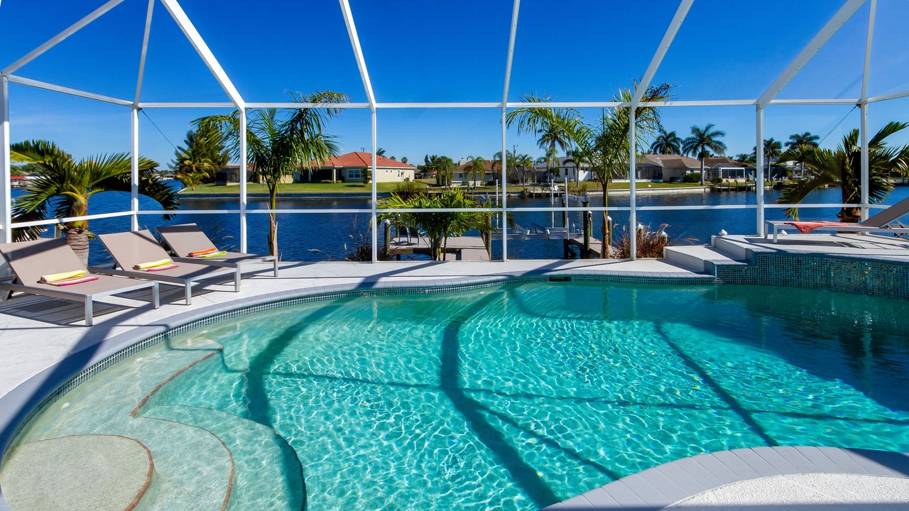 Photo of Outdoor in Pelican