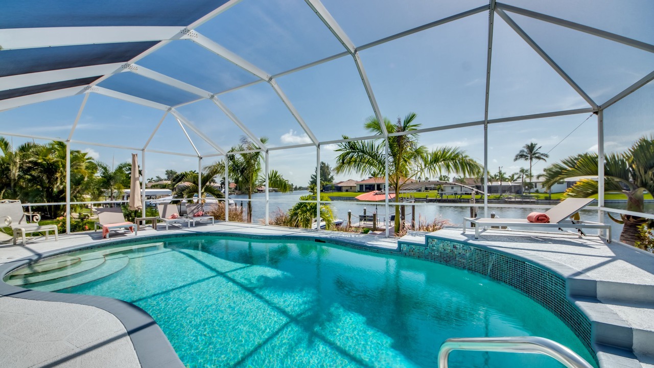 Photo of Outdoor in Pelican