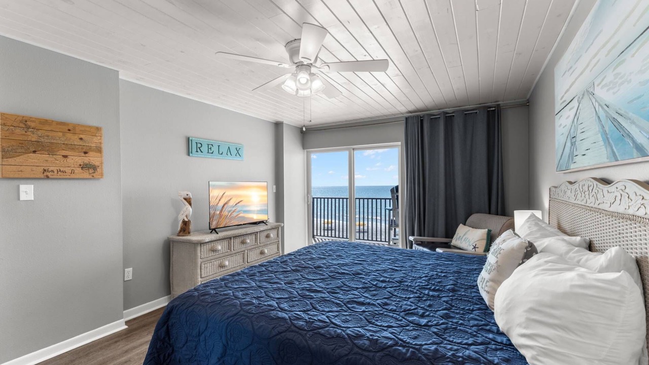 Photo of Bedroom in Madeira Beach