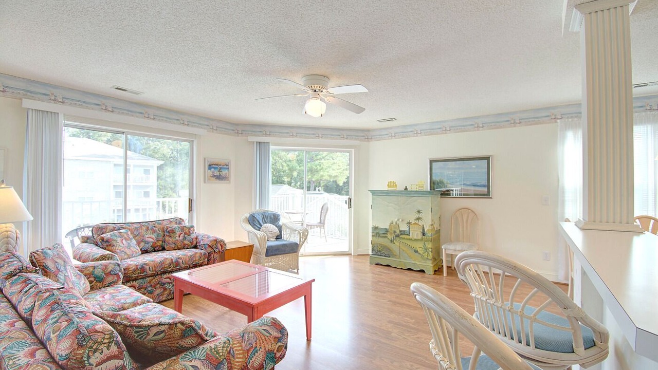 Photo of Livingroom in Sunset Beach