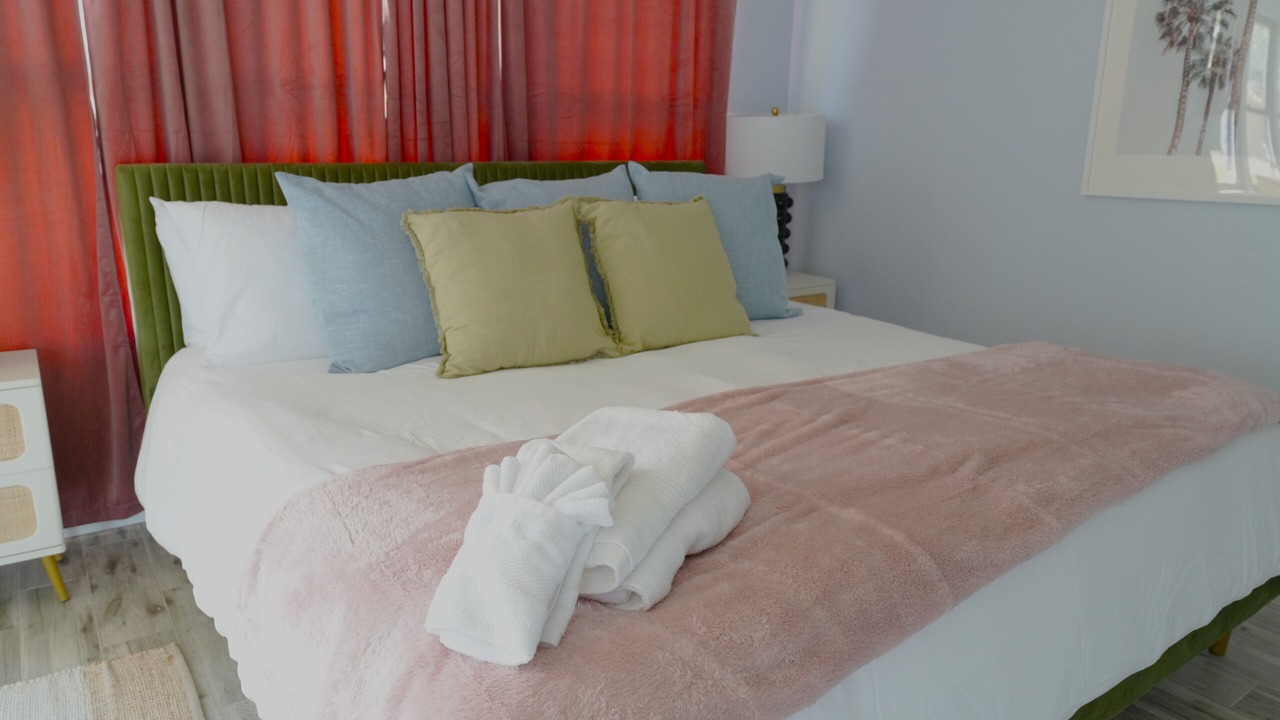 Photo of Bedroom in Oldsmar