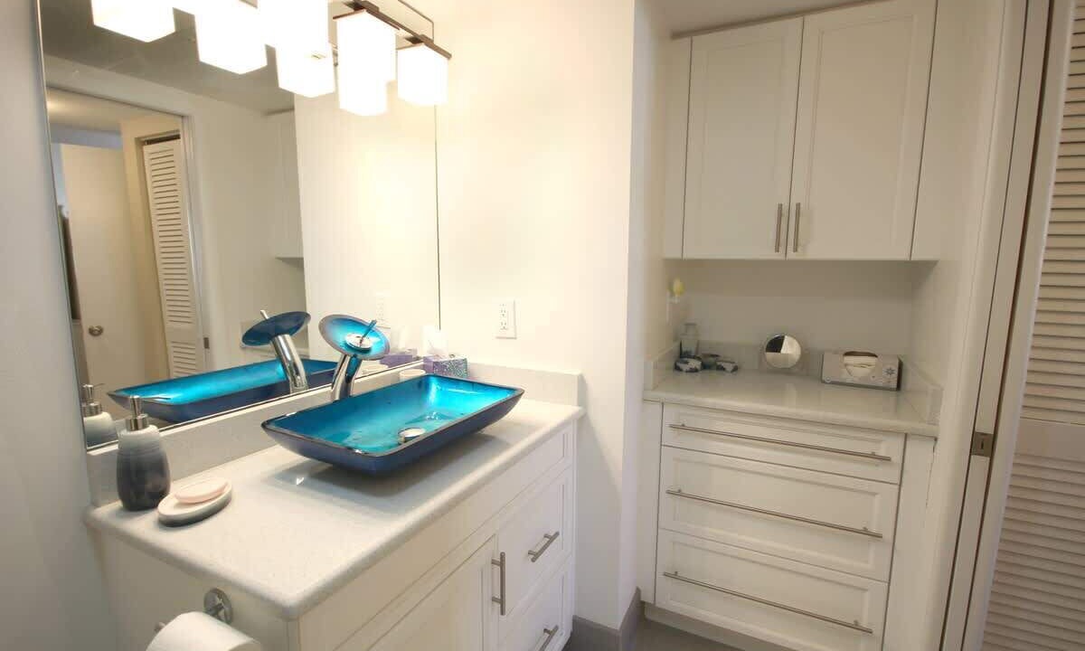 Photo of Bathroom in South Island