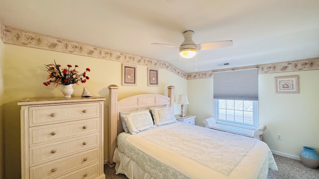 Photo of Bedroom in Townsend's Inlet