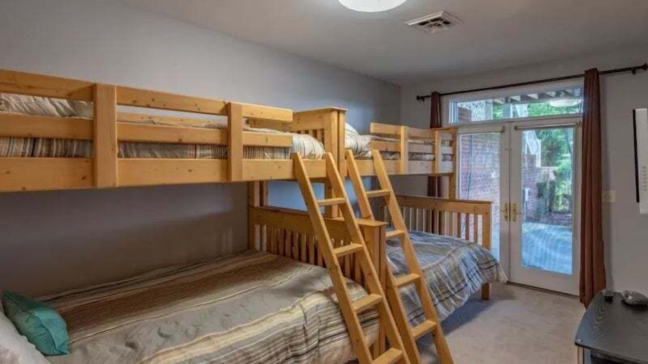 Photo of Bedroom in Olde Ferry Estates