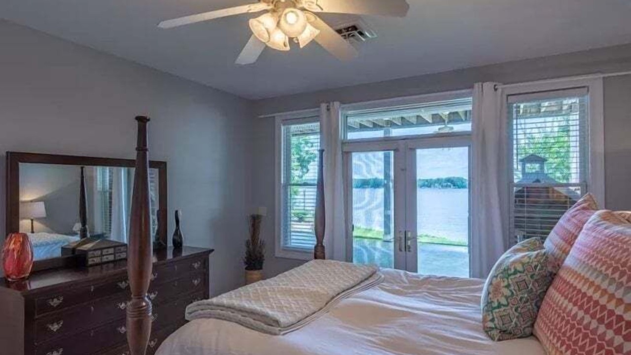 Photo of Bedroom in Olde Ferry Estates