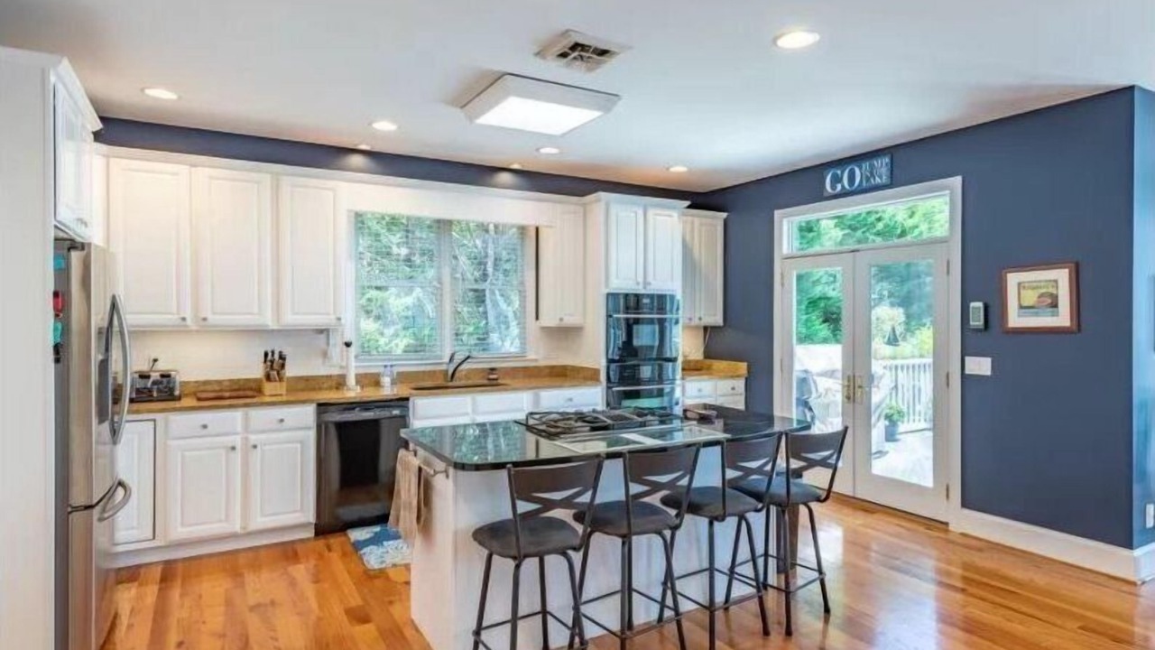 Photo of Kitchen in Olde Ferry Estates