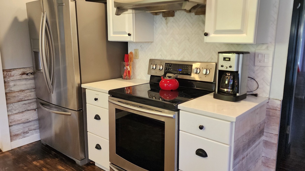 Photo of Kitchen in SeaTac