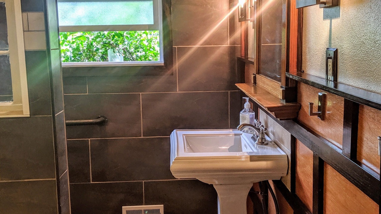 Photo of Bathroom in SeaTac
